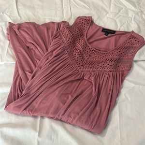 Sleeveless Dress with Beautiful Neckline Detail